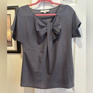 LOFT Women's Gray Bow Top